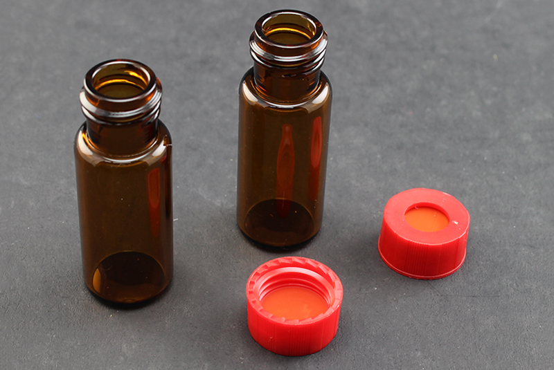 Vial Kit: Amber Glass 2.0ml Screw Top Wide Opening Vial; Screw Cap, 9 mm Red Polypropylene w/ PTFE/Butyl Rubber Septa