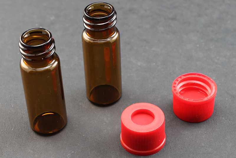 Vial Kit: Amber Glass 2.0ml Screw Top Wide Opening Vial; Screw Cap, 10mm Red Polypropylene w/ PTFE/Silicone/PTFE Septa