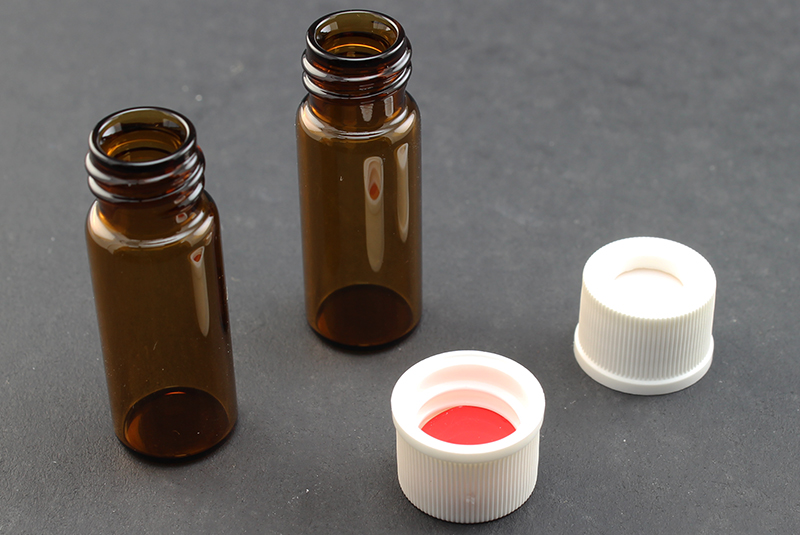 Vial Kit: Amber Glass 2.0ml Silanized Screw Top Wide Opening Vial; Screw Cap, 10mm White Polypropylene w/ PTFE/Silicone Septa