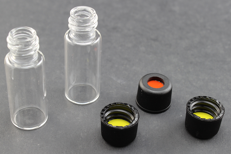 Ultra Vial Kit: 2 mL Screw Top Standard Opening Clear Glass Vials w/ 8-425 Caps & Pre-Inserted Ultra GC/MS/PTFE Septa